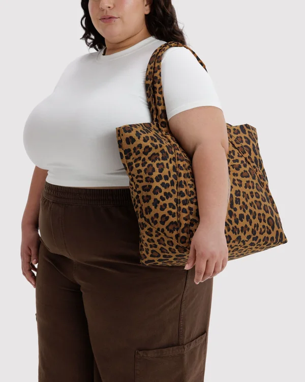 Cloud Bag - Leopard - Material: heavyweight-nylon