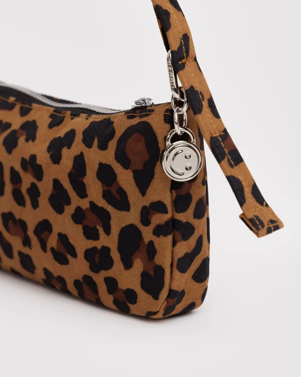 Nylon Pochette - Leopard - Size: B